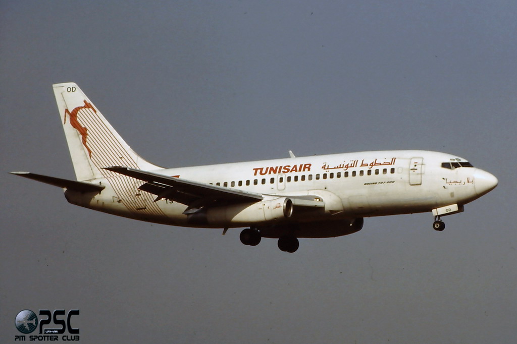 TS-IOD  B737-2H3C  21974/615  Tunisair  @ Aeroporto di Verona © Piti Spotter Club Verona