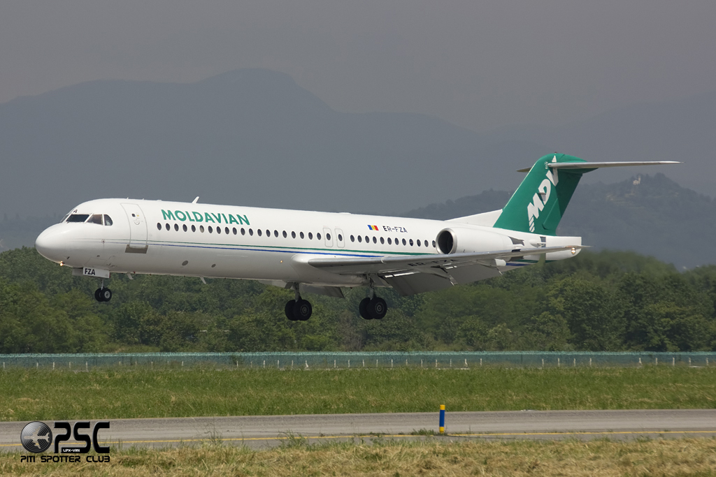 ER-FZA Fokker 100 11395 Moldavian Airlines @ Bergamo Airport 02.06.2013 © Piti Spotter Club Verona