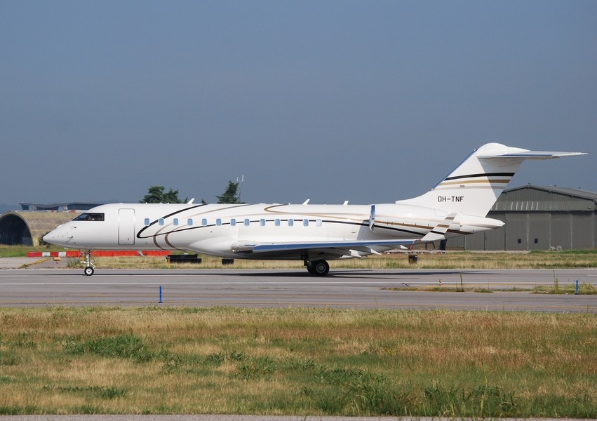 OH-TNF Global Express XRS 9332 Airfix Aviation OY