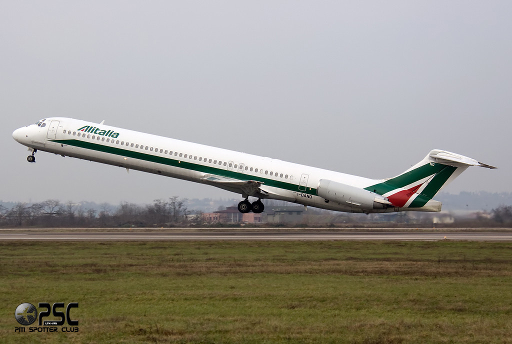 McDonnell Douglas MD-80/90 - MSN 53181 - I-DANQ @ Aeroporto di Verona © Piti Spotter Club Verona