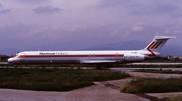 PH-MBZ  MD-82  49144/1096  Martinair  @ Aeroporto di Verona © Piti Spotter Club Verona