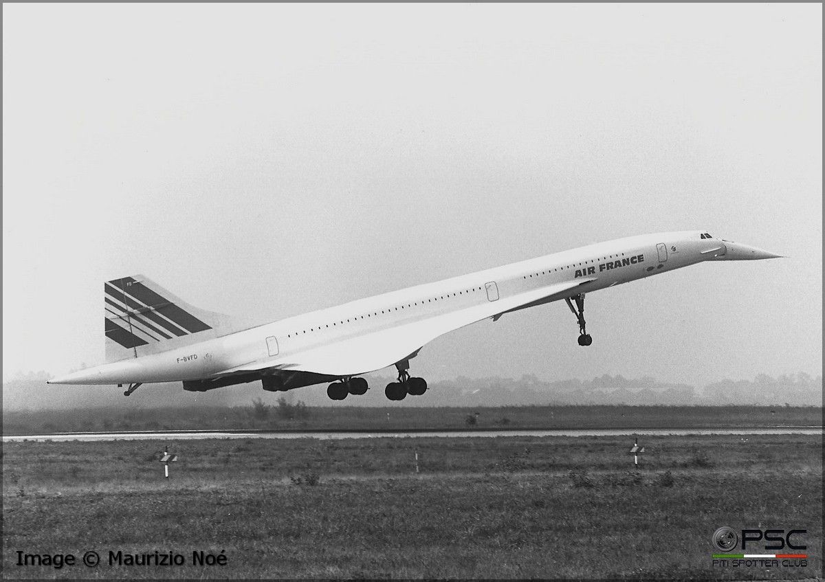 F-BVFD Concorde 200 Variant 101 211  Olympus 593  Air France 1976 © collezione Maurizio Noè p.g.c. - Piti Spotter Club Verona