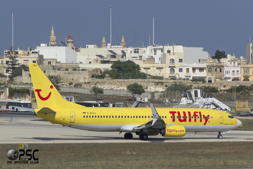 D-ATUJ B737-8K5 39923/4001 TUIfly @ Malta Airport 09.2014 © Piti Spotter Club Verona