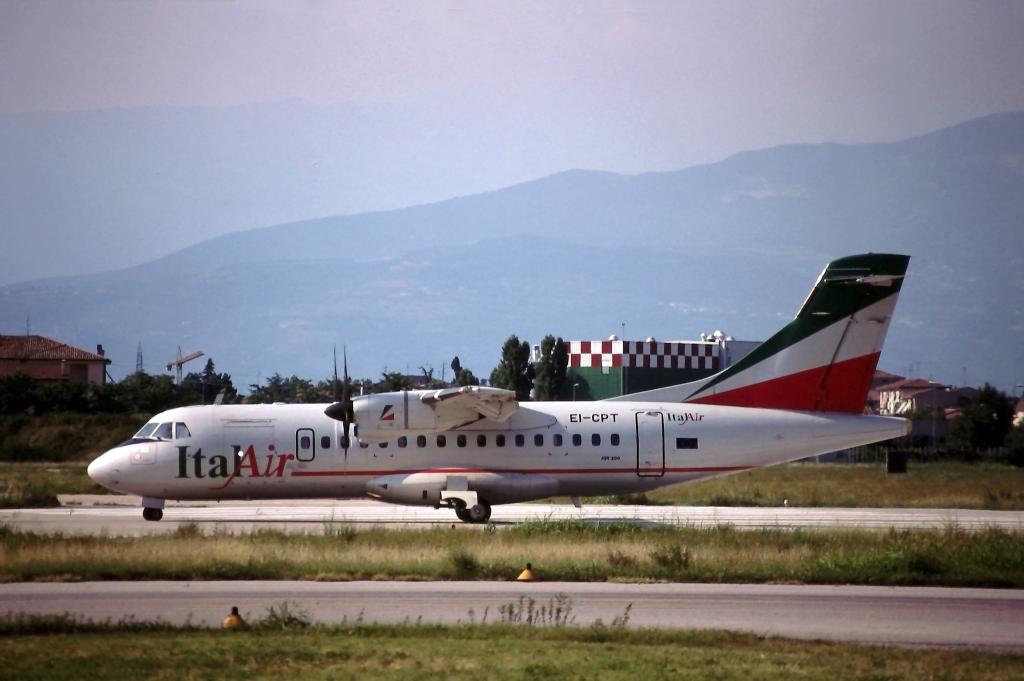 EI-CPT ATR42-310 191 Italair @ Aeroporto di Verona © Piti Spotter Club Verona