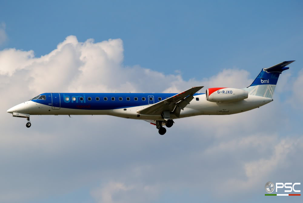 G-RJXO ERJ145MP 145339 BMI Regional @ London Heathrow Airport 05.05.2007 © Piti Spotter Club Verona