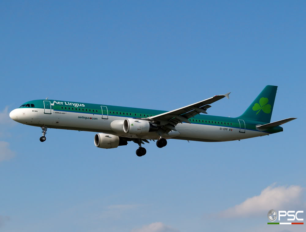 EI-CPF A321-211 991 Aer Lingus @ London Heathrow Airport 05.05.2007 © Piti Spotter Club Verona