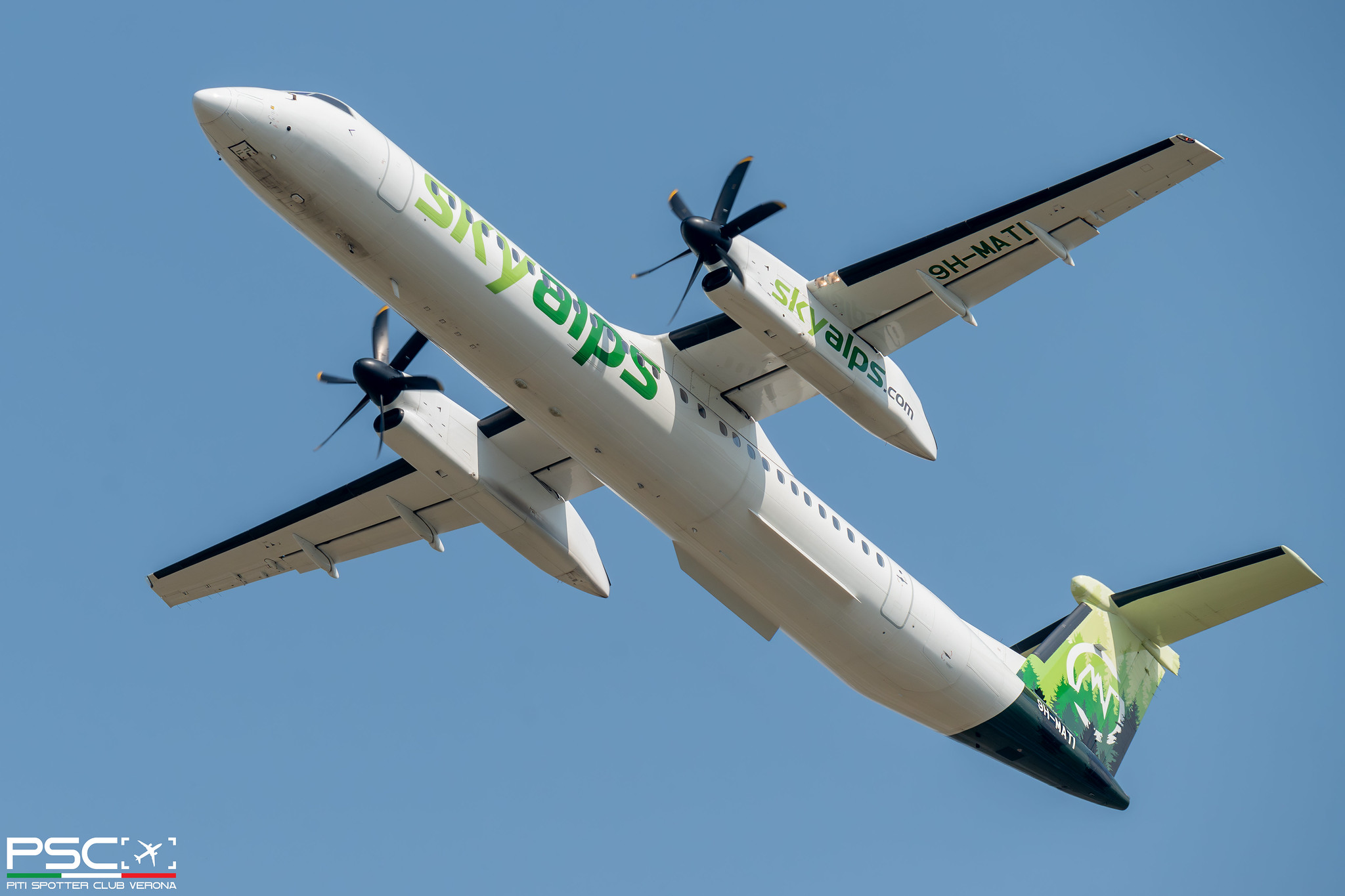 9H-MATI Dehavilland Canada DHC-8-402 4157  PW150A  Luxwing>SkyAlps (Nordic Aviation Capital) 2007
