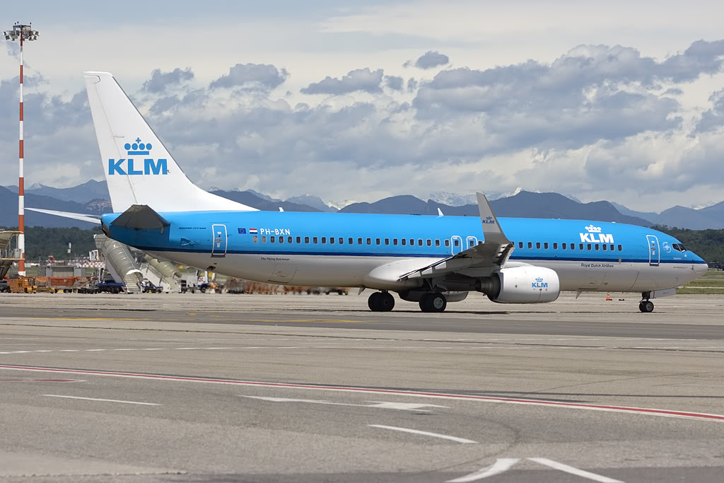 PH-BXN B737-8K2 30356/728 KLM Royal Dutch Airlines @ Milano Malpensa Airport - 07.2009  © Piti Spotter Club Verona