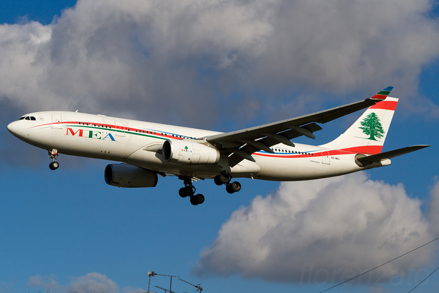 OD-MEC A330-243 995 MEA - Middle East Airlines @ London Heathrow Airport 08.02.2013 © Piti Spotter Club Verona