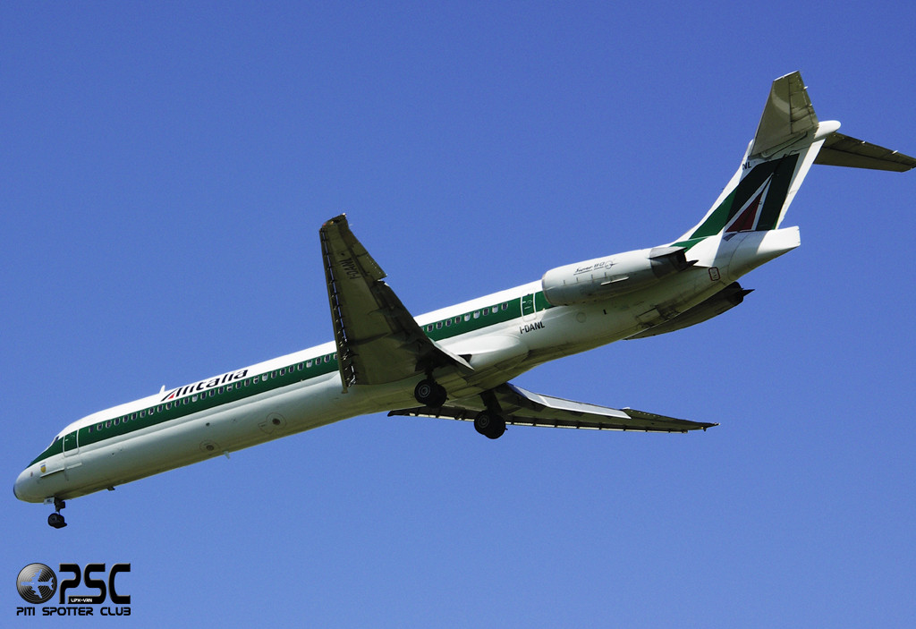 McDonnell Douglas MD-80/90 - MSN 53178 - I-DANL @ Aeroporto di Verona © Piti Spotter Club Verona