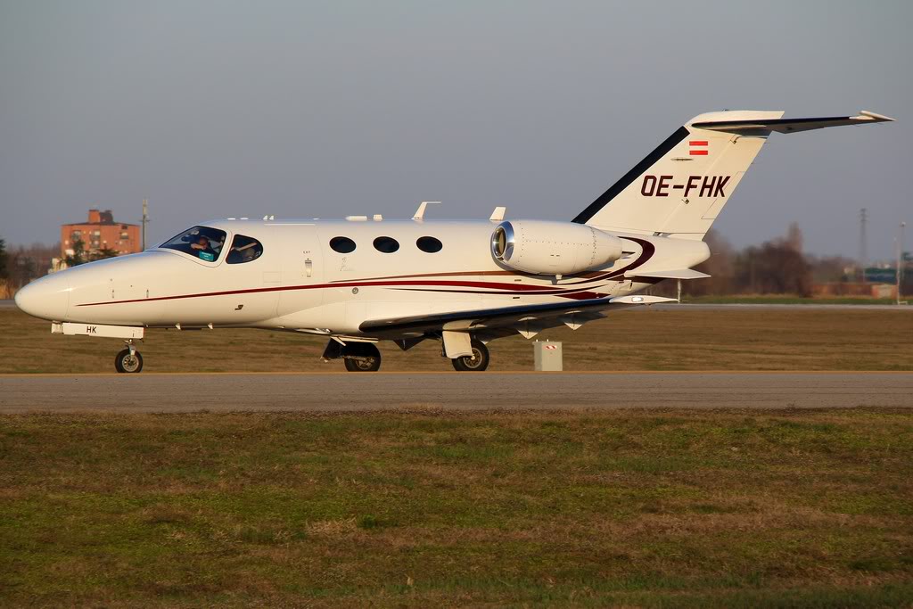 OE-FHK Ce510 510-0315 GlobeAir AG @ Bologna Airport 10.03.2012 © Piti Spotter Club Verona
