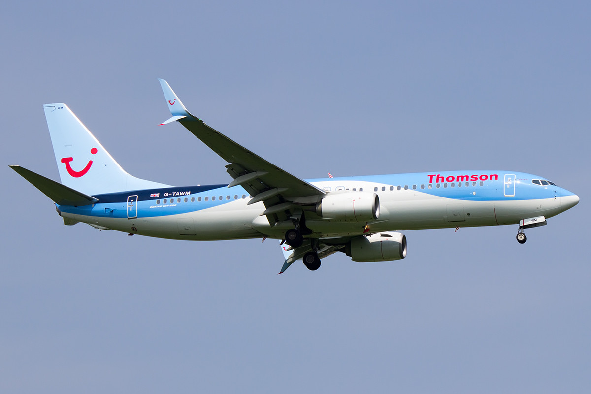 G-TAWM B737-8K5 37249/4360 Thomson Airways @ Aeroporto di Verona © Piti Spotter Club Verona