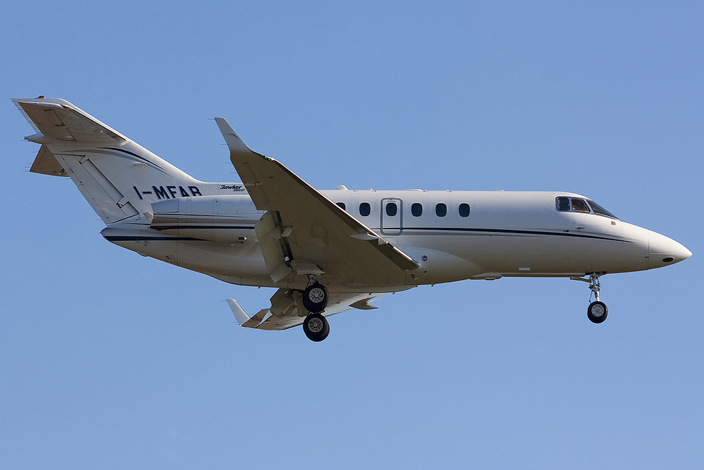 I-MFAB BAe125-900XP HA-0074 Skybridge AirOps @ Venezia Airport 05.11.2012 © Piti Spotter Club Verona