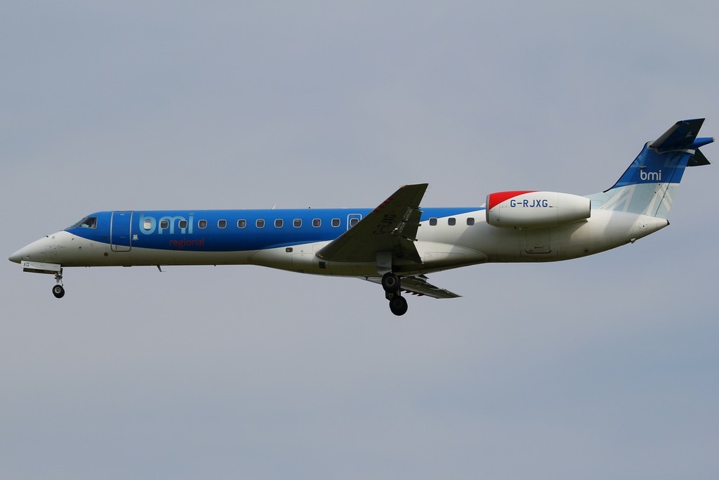 Embraer 135/145 - MSN 390 - G-RJXG @ Aeroporto di Verona © Piti Spotter Club Verona