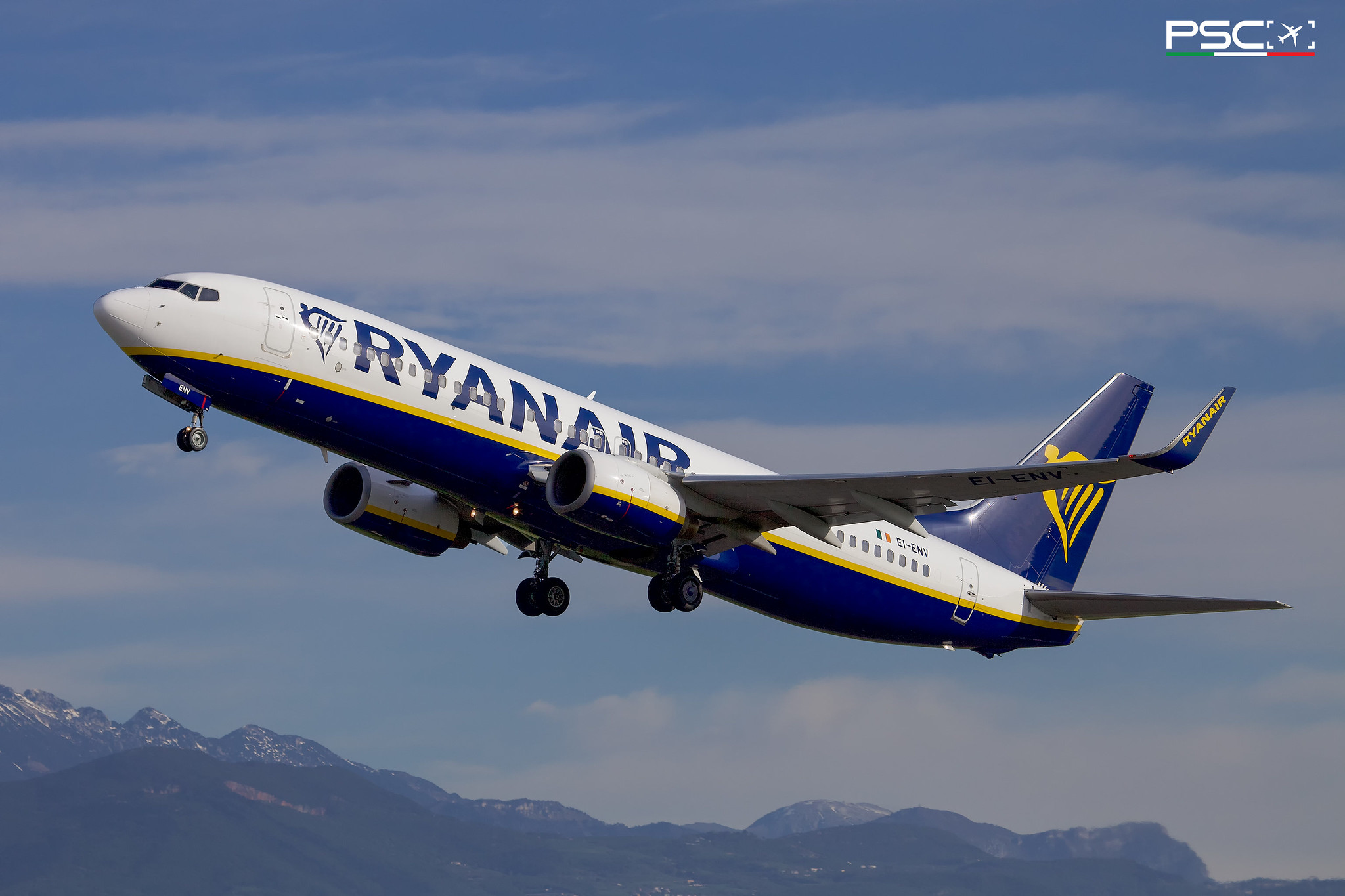EI-ENV Boeing 737-8AS 35039 3546 cfm56-7B26  Ryanair 2010 