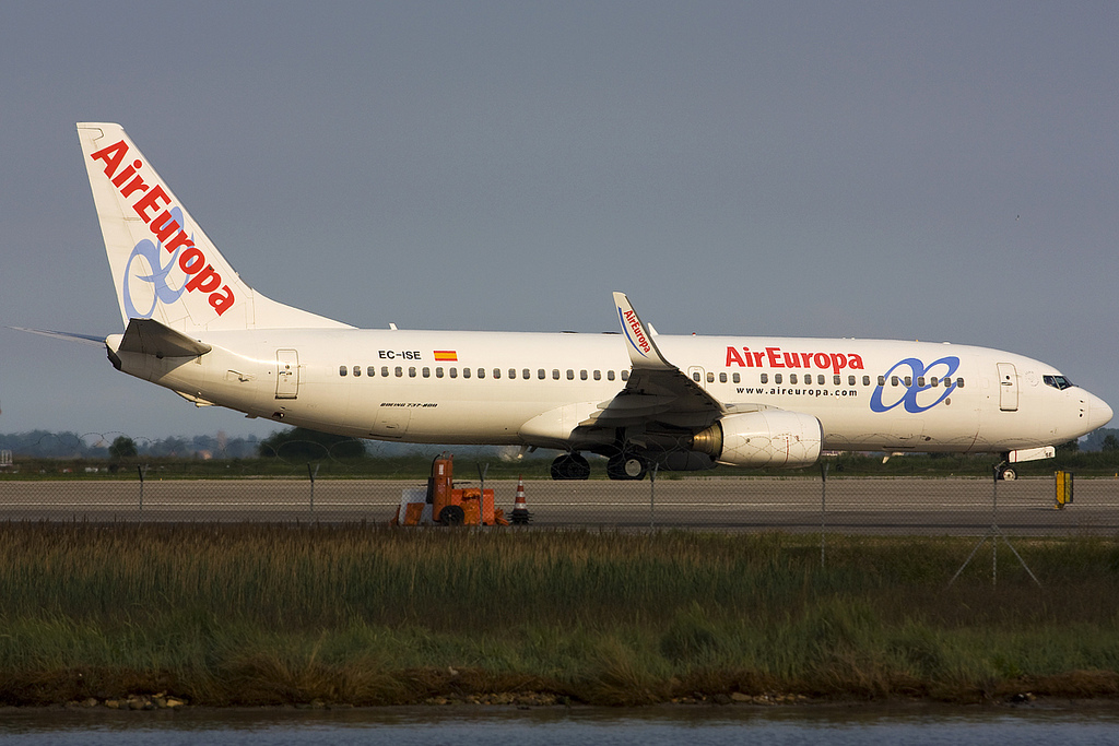 EC-ISE B737-86Q 30290/1406 Air Europa @ Venezia Airport 11.06.2012 © Piti Spotter Club Verona