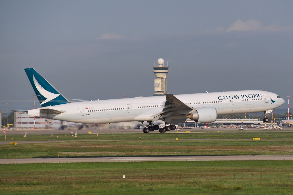B-KQW Boeing 777-367ER 41763 1282 GE90-115B  Cathay Pacific 2015 @ Milano Malpensa MXP 07 2025 © Piti Spotter Club Verona