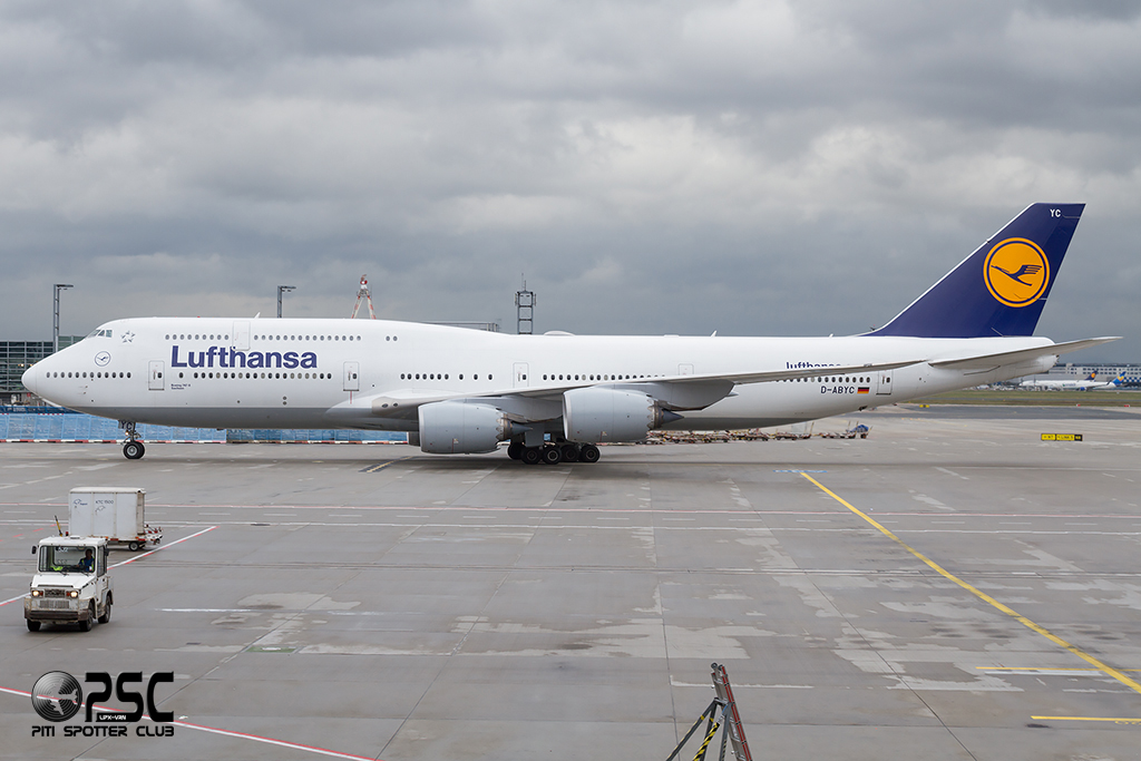 D-ABYC B747-830 37828/1451 Lufthansa @ Frankfurt Airport  22.10.2014 © Piti Spotter Club Verona