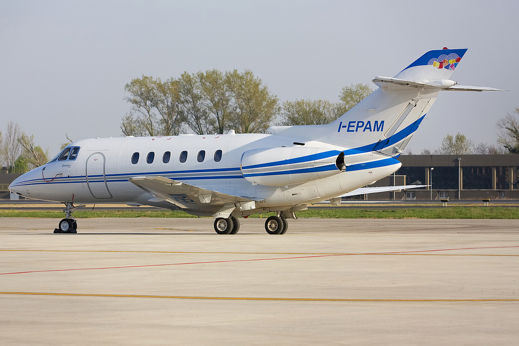 I-EPAM BAe125-750 HB-32 Leasint SpA @ Treviso Airport 27.03.2012 © Piti Spotter Club Verona