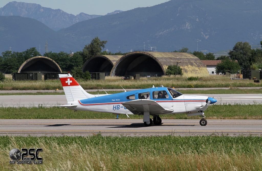 HB-OQN Piper PA-28R-200 Cherokee Arrow 2 P28R 28R-7435093 L1P 4B26A5  Gfeller Jean-Claude, Geneve