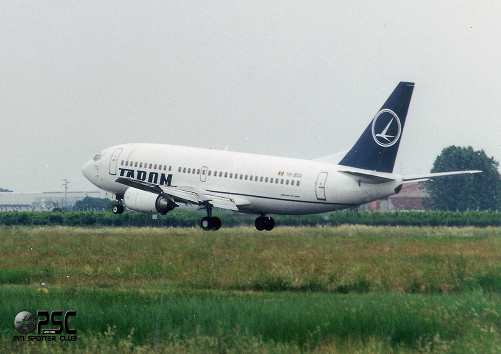 YR-BGX  B737-36Q  29326/3020  TAROM - Transporturile Aeriene Romane @ Aeroporto di Verona © Piti Spotter Club Verona