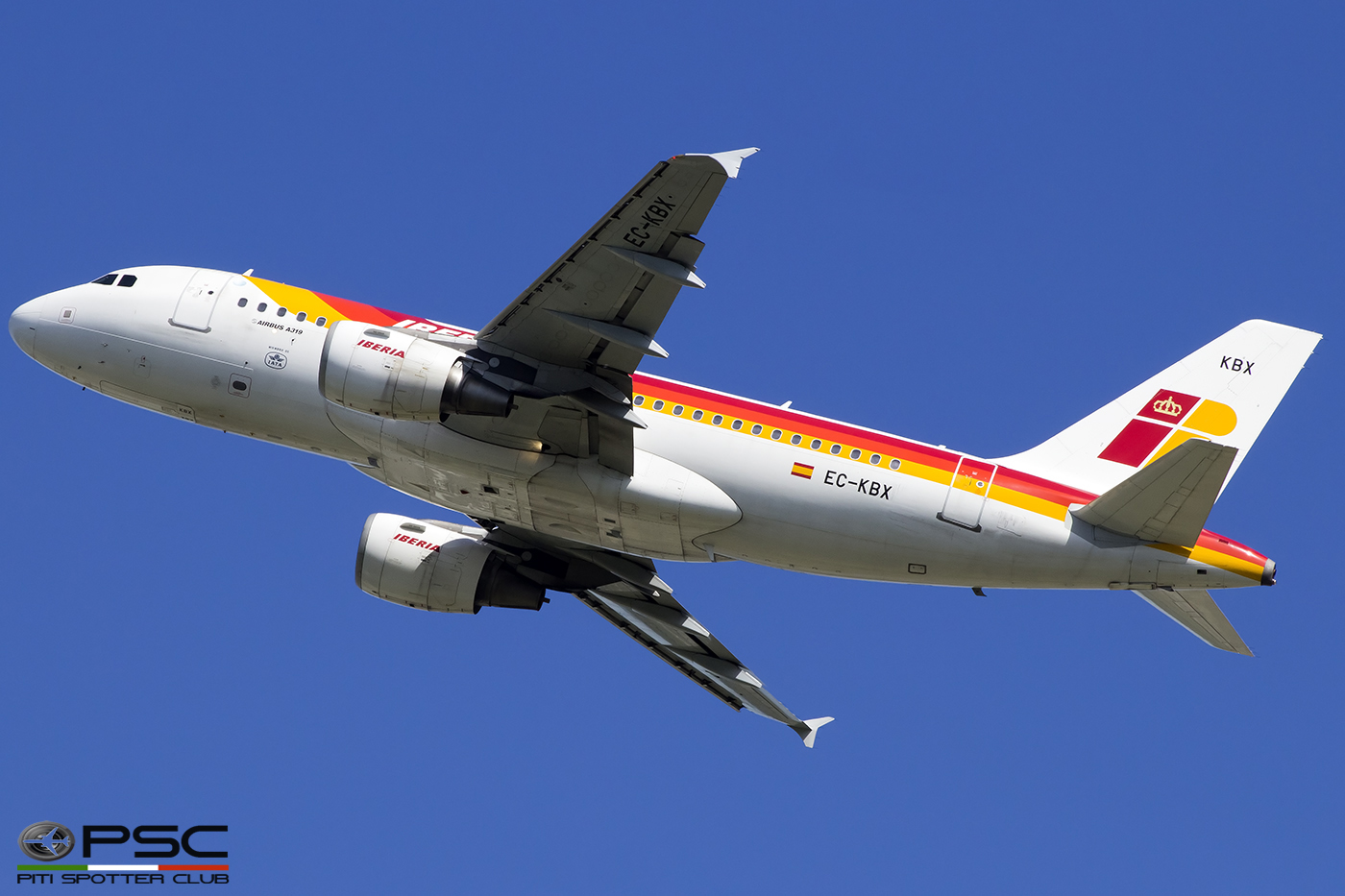 EC-KBX A319-111 3078 Iberia Líneas Aéreas de España @ London Heathrow Airport 08.2017 © Piti Spotter Club Verona
