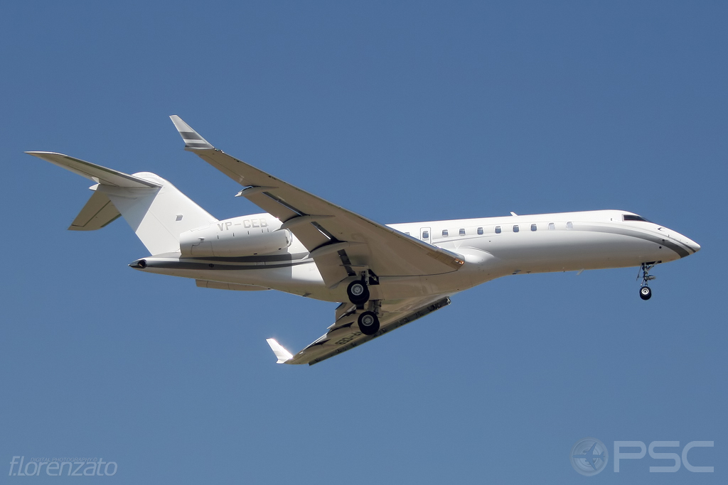 VP-CEB Global Express 9083 Silver Arrows @ Aeroporto di Verona 2009  © Piti Spotter Club Verona