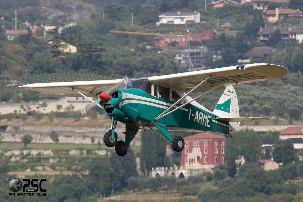 I-ARME -  Piper PA-22 Tri-Pacer