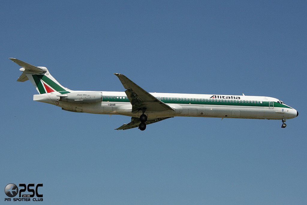 McDonnell Douglas MD-80/90 - MSN 53203 - I-DANR (old c/s) @ Aeroporto di Verona © Piti Spotter Club Verona