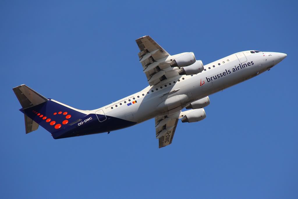 OO-DWC BAe146-RJ100 E3322 Brussels Airlines @ Bologna 10.03.2013 © Piti Spotter Club Verona