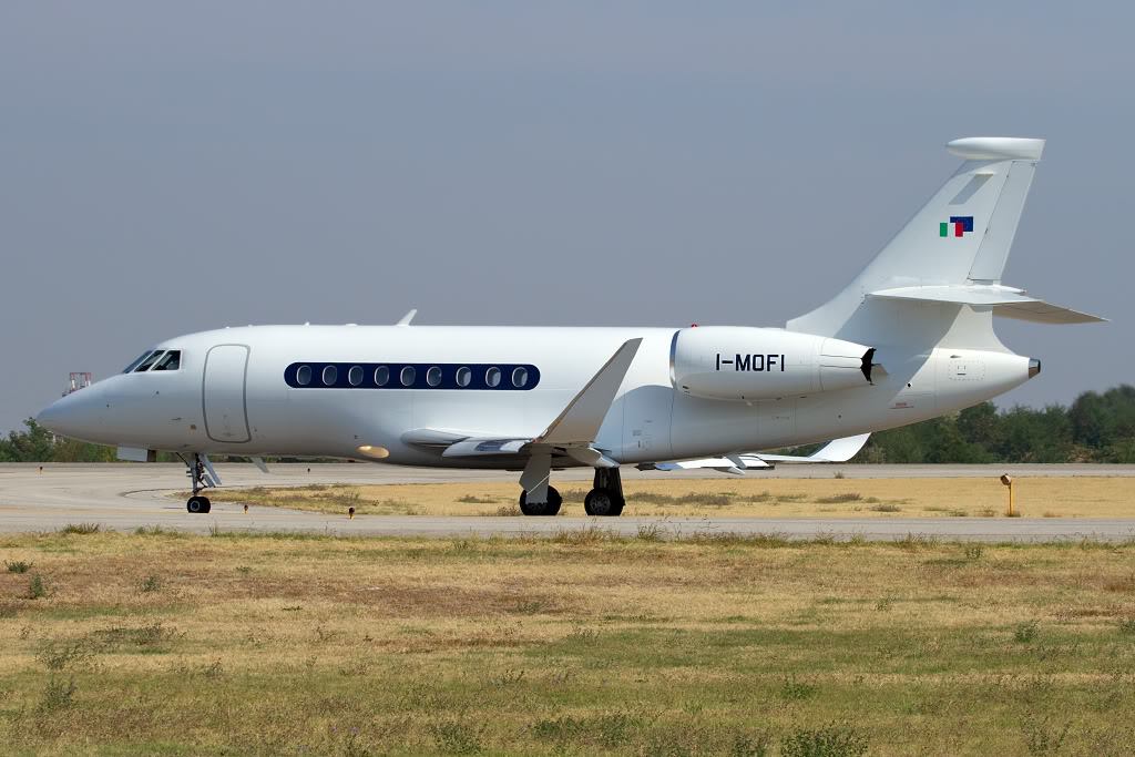 I-MOFI Falcon 2000LX 213 Sirio @ Bologna Airport 10.10.2011 © Piti Spotter Club Verona