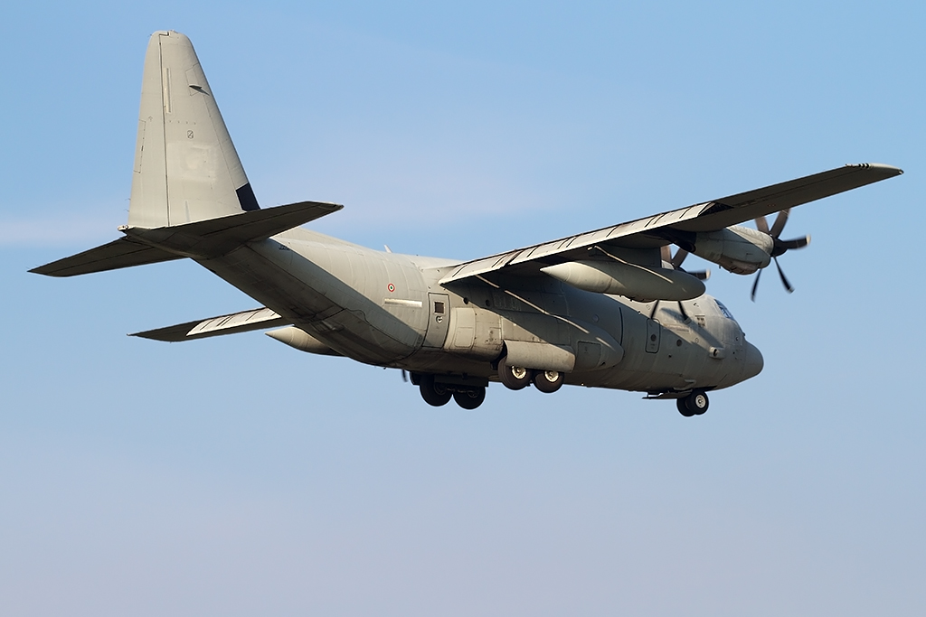 MM62185  46-50  C-130J  5514  50° Gruppo TM @ Aeroporto di Verona   © Piti Spotter Club Verona