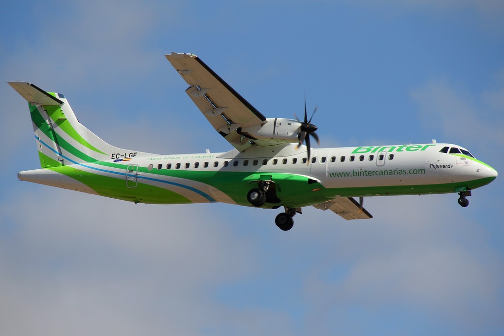 EC-LGF ATR72-212A 907 Binter Canarias @ Tenerife South Airport 08.06.2013 © Piti Spotter Club Verona