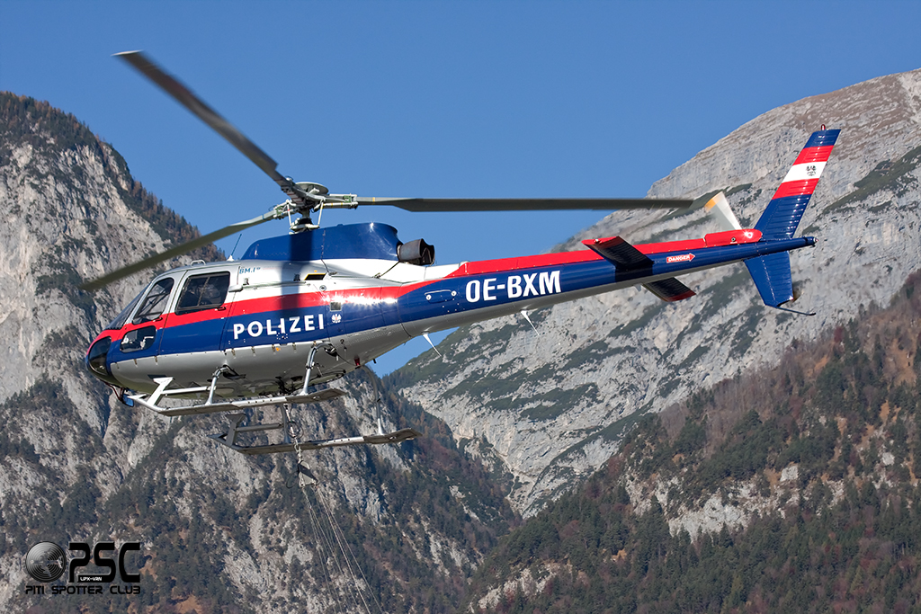 OE-BXM Aerospatiale AS350B1 Ecureuil Serial 2113 @ Innsbruck Airport 26.10.2013 © Piti Spotter Club Verona