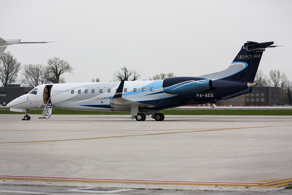 P4-AEG ERJ135BJ 14501111 ABS Jets @ Treviso Airport 08.04.2013 © Piti Spotter Club Verona