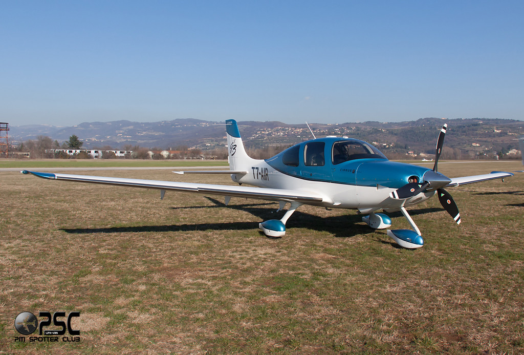 T7-AIR - Cirrus SR22