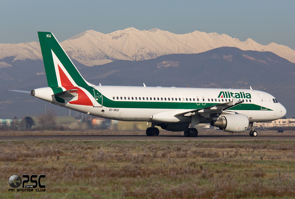 Airbus A320 - MSN 1217 - EI-IKU @ Aeroporto di Verona © Piti Spotter Club Verona