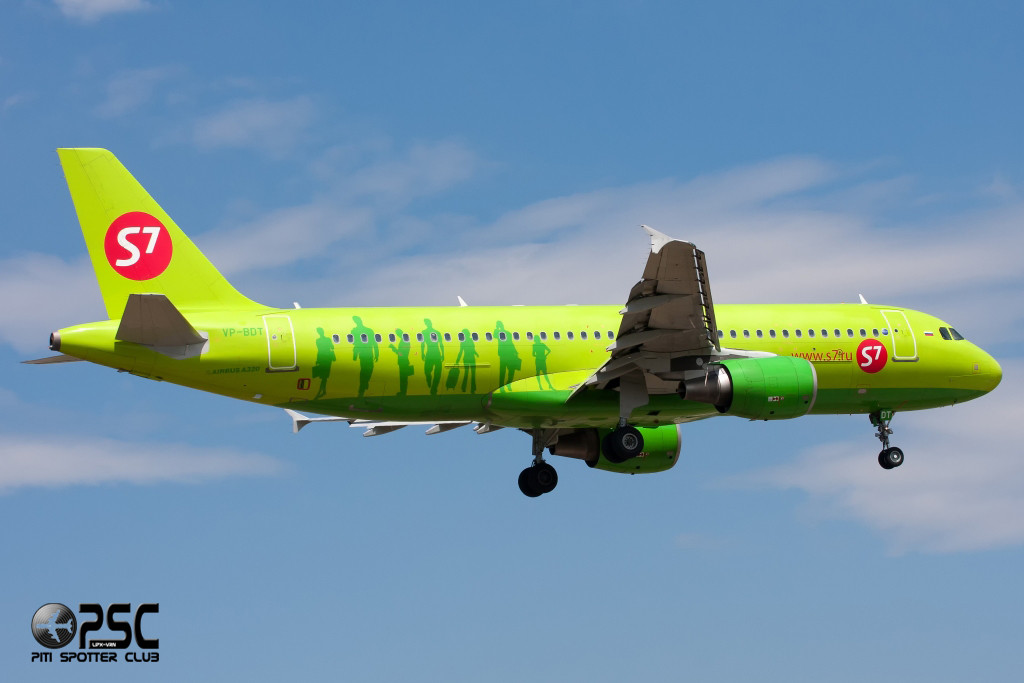 VP-BDT A320-214 3494 S7 Airlines