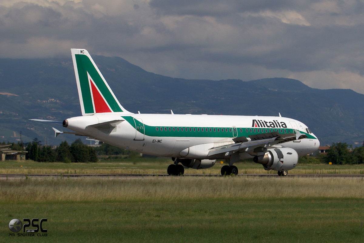 EI-IMC A319-112 2057 Alitalia