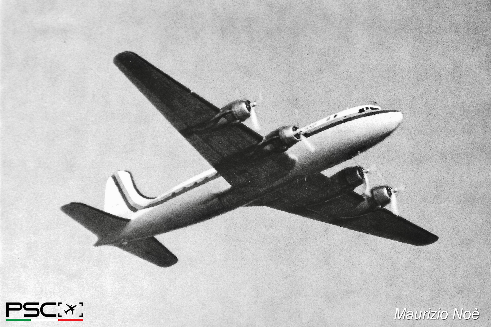 EI-ARS Douglas DC-4A 27289 0235 R2000  Aer Turas 1945 © collezione Maurizio Noè p.g.c. - Piti Spotter Club Verona