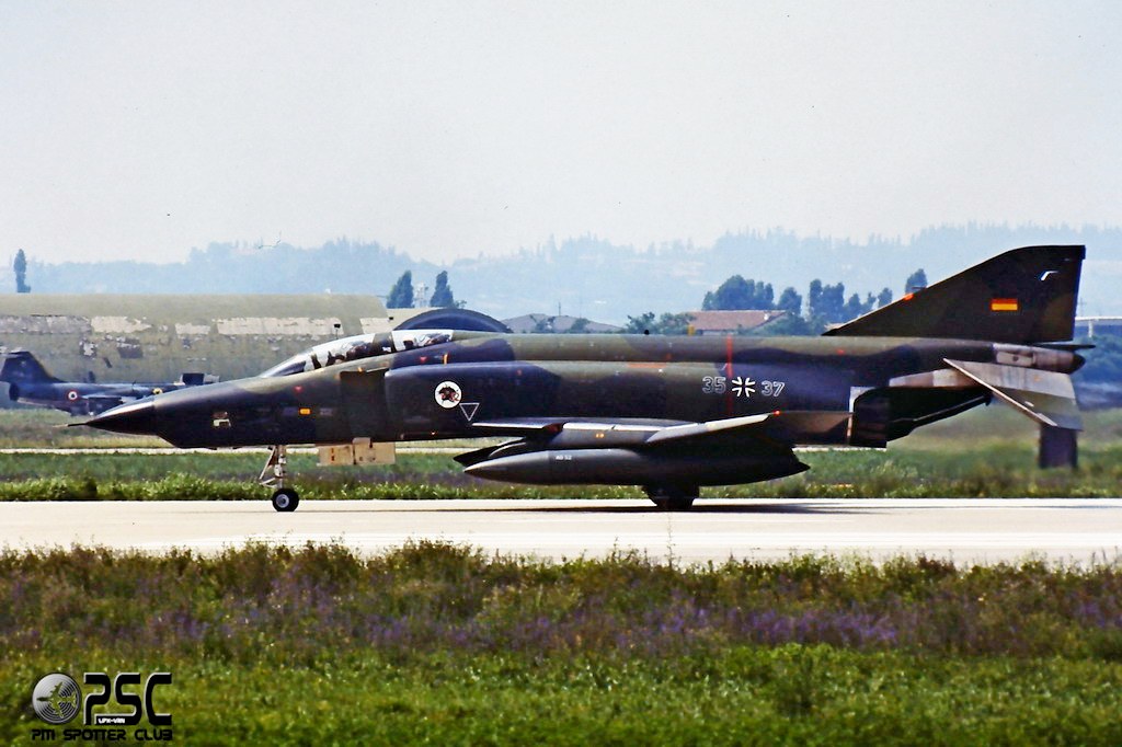 35+37   RF-4E-46-MC  4095 @ Aeroporto di Verona   © Piti Spotter Club Verona