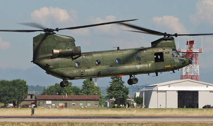 D-661   CH-47D  M3661/NL001  298sq © Piti Spotter Club Verona