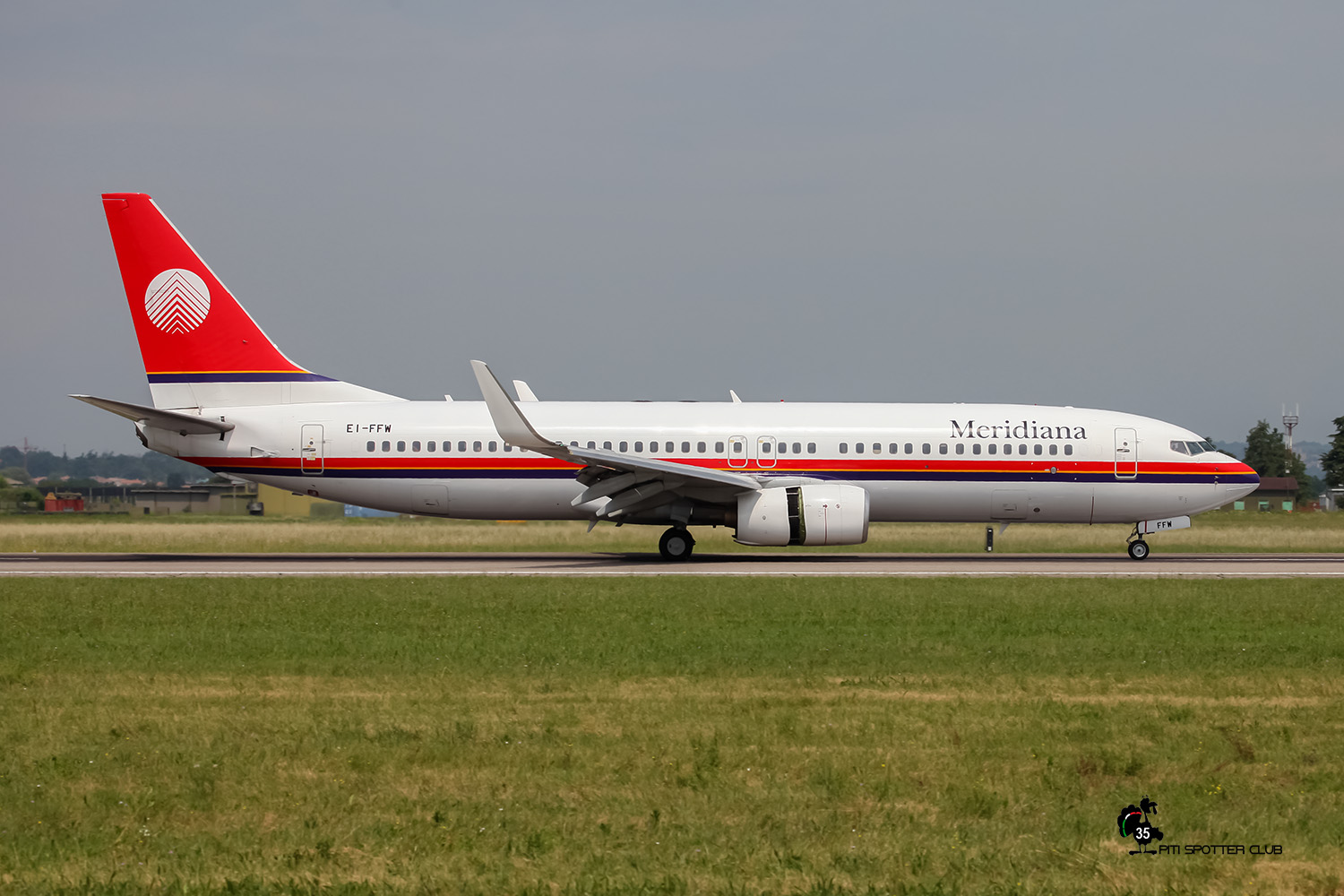 EI-FFW  B737-85F  30477/976  Meridiana  @ Aeroporto di Verona © Piti Spotter Club Verona 