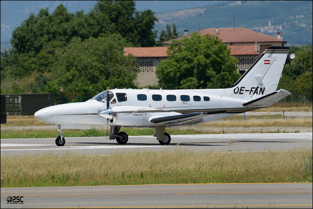 OE-FAN Cessna 441 441-0242 Bach Flugbetriebs GmbH