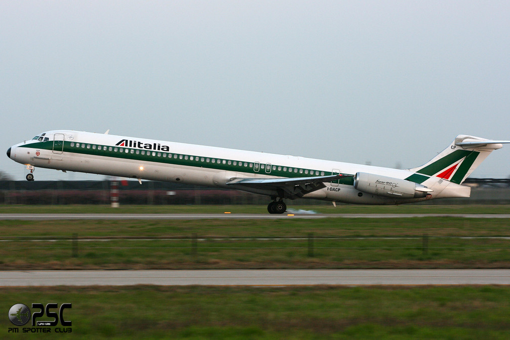McDonnell Douglas MD-80/90 - MSN 49973 -  I-DACP @ Aeroporto di Verona © Piti Spotter Club Verona