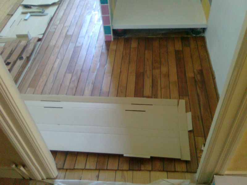 Pose du parquet avec joint bateau