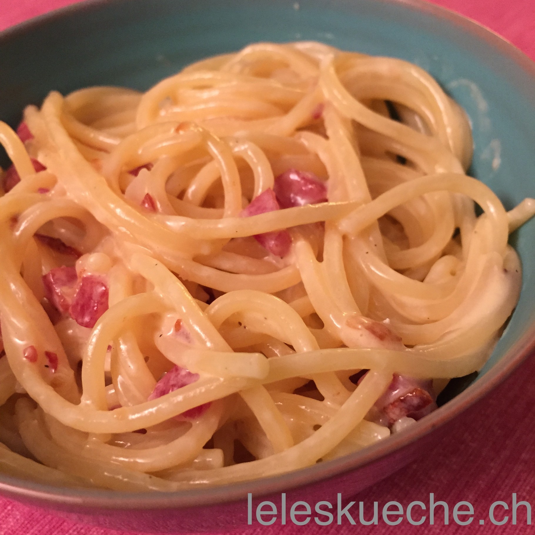Spaghetti mit Rahm, Speck und Ei - leleskueches Webseite!