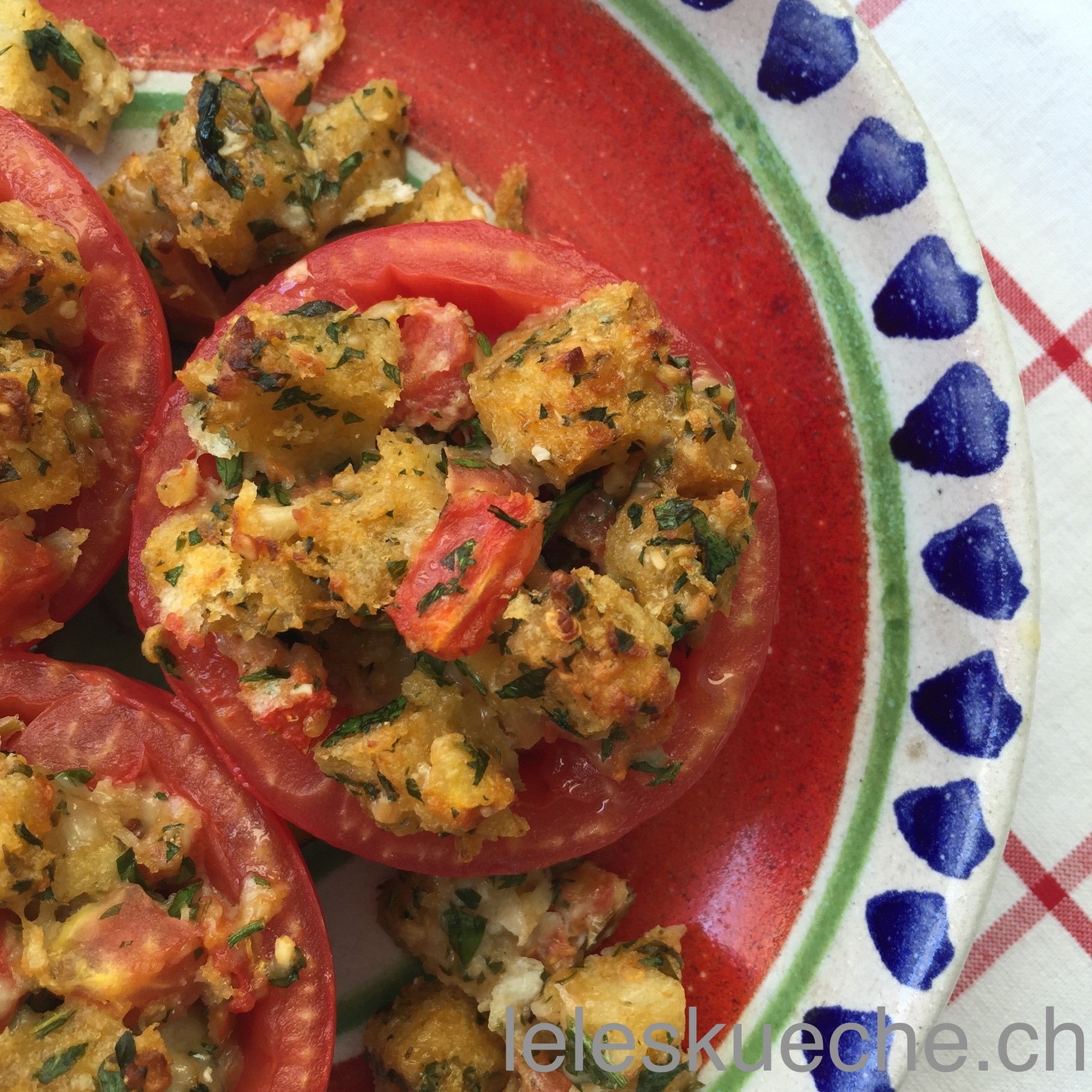Gebackene Tomaten mit Brot, Parmesan und Sardellen - leleskueches Webseite!