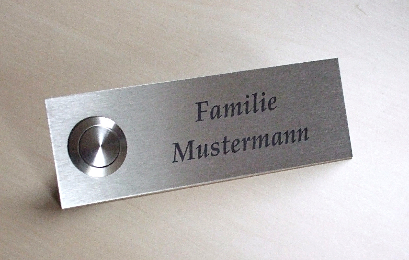 Gravur//Beschriftung Klingelschild,Türklingel,Klingelplatte 3 mm Edelstahl inkl