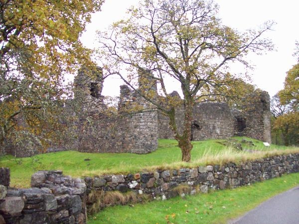 Old Inverlochy Castle